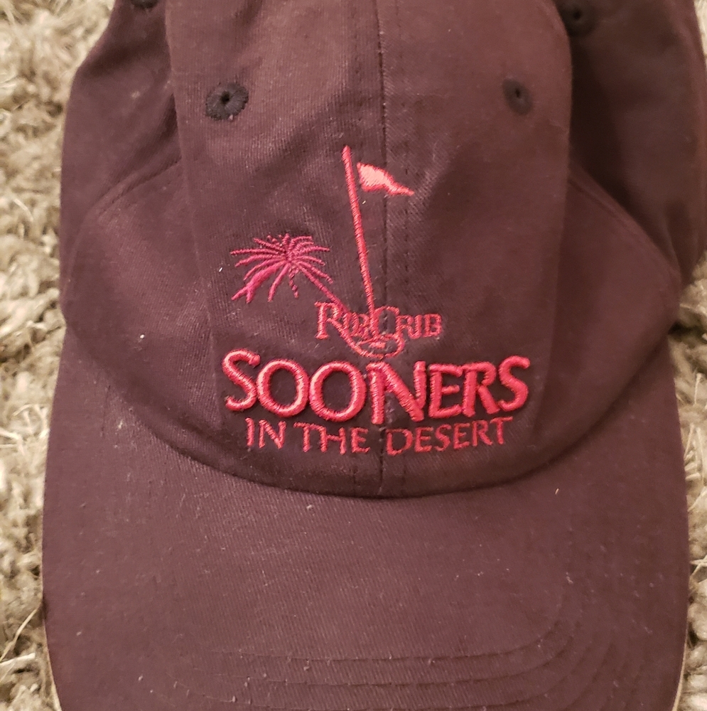 OU hat Sooners in the Desert